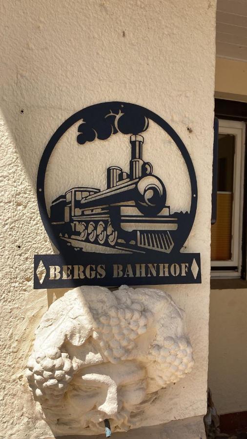 Апартаменты Bergs Bahnhof Ralingen Экстерьер фото
